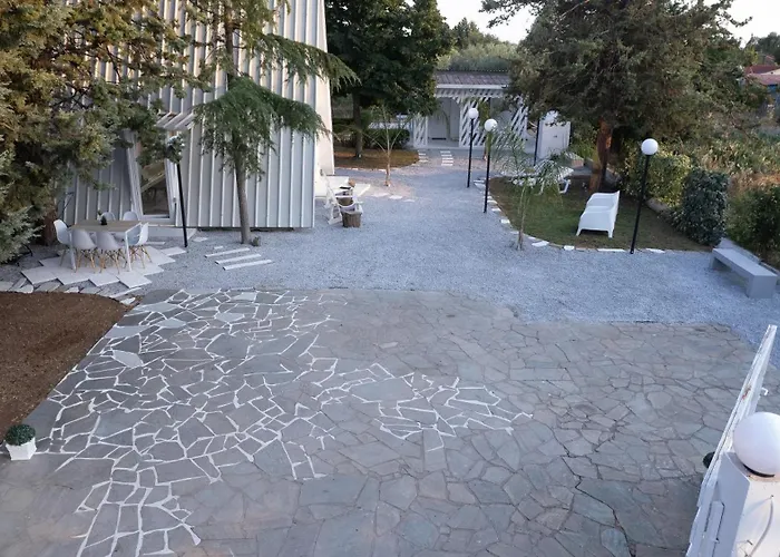 White Diamond In Chalkidiki Alpesi faház *