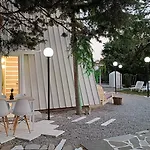 White Diamond In Chalkidiki 木屋 *